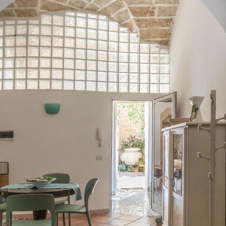 B&B Corte Dei Memoli Di Margiotta Giuseppina Lecce Buitenkant foto