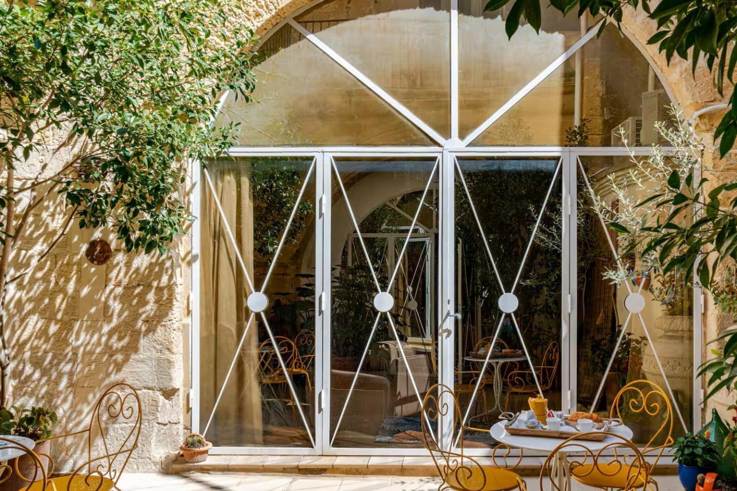 B&B Corte Dei Memoli Di Margiotta Giuseppina Lecce Buitenkant foto