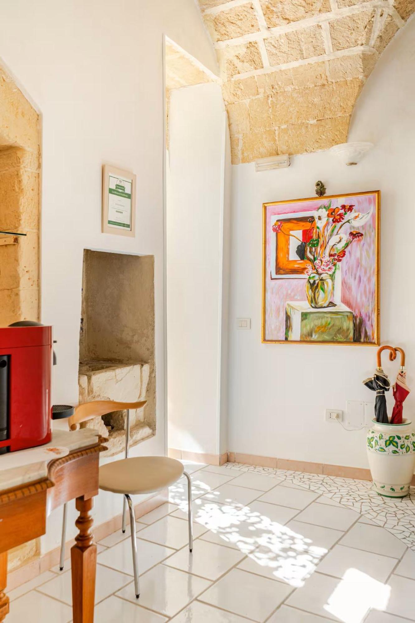 B&B Corte Dei Memoli Di Margiotta Giuseppina Lecce Buitenkant foto