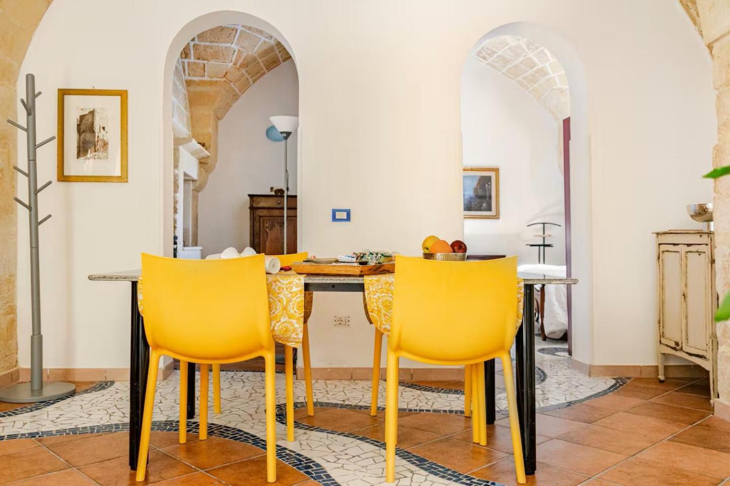 B&B Corte Dei Memoli Di Margiotta Giuseppina Lecce Buitenkant foto
