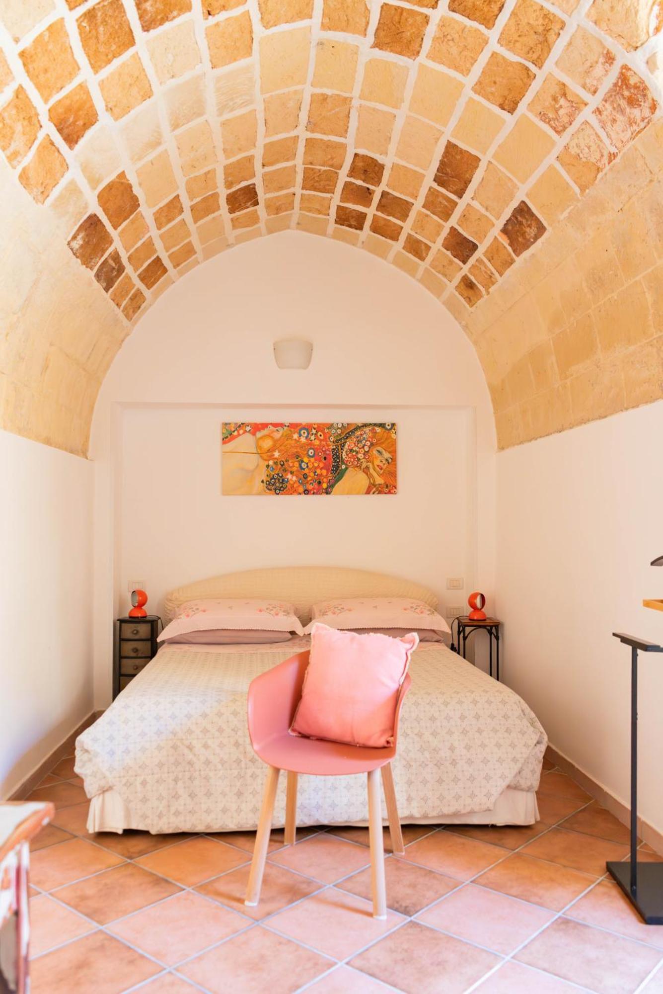 B&B Corte Dei Memoli Di Margiotta Giuseppina Lecce Buitenkant foto