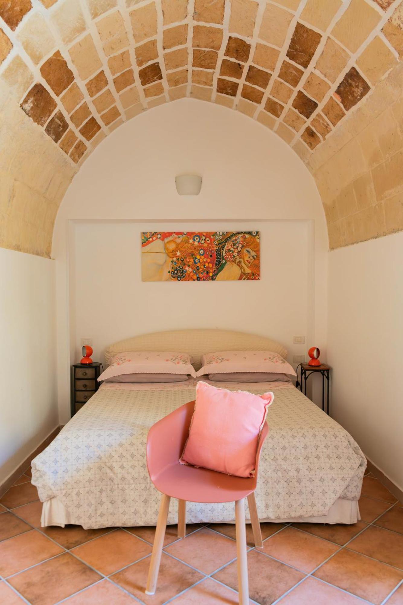 B&B Corte Dei Memoli Di Margiotta Giuseppina Lecce Buitenkant foto