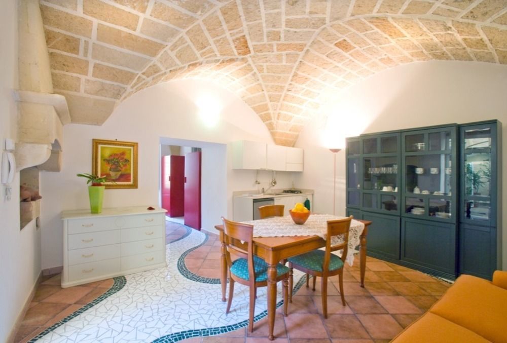 B&B Corte Dei Memoli Di Margiotta Giuseppina Lecce Buitenkant foto