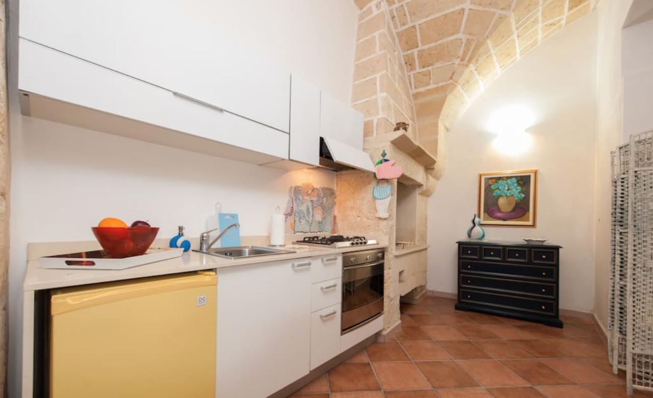 B&B Corte Dei Memoli Di Margiotta Giuseppina Lecce Buitenkant foto